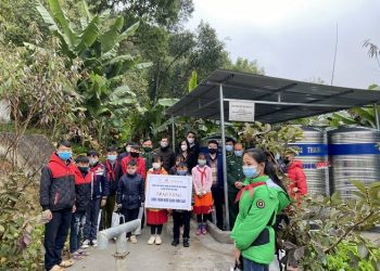 Quỹ Toyota Việt Nam cung cấp nước sạch đồn biên phòng Lũng Cú và trường Tiểu học tỉnh Hà Giang