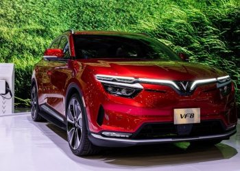 VinFast phát triển xe thuần điện: Có cạnh tranh được với xe xăng?