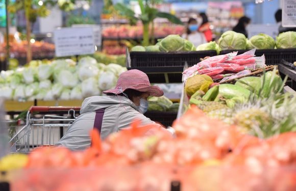 Nỗi lo “cơn sốc giá” năm 2022