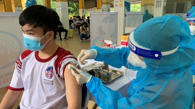 Lý do nên tiêm vắc-xin Covid-19 cho trẻ từ 5 – 11 tuổi