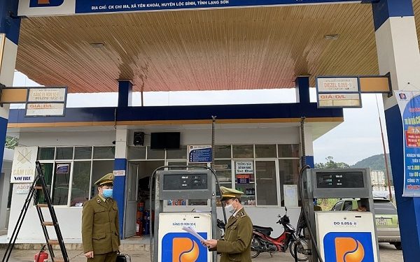 Thủ tướng yêu cầu xử lý nghiêm hành vi găm hàng trong kinh doanh xăng dầu