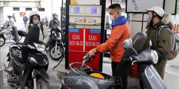 Giá xăng, dầu trên ‘đỉnh’: Cú bồi giáng mạnh vào nỗ lực hồi phục doanh nghiệp