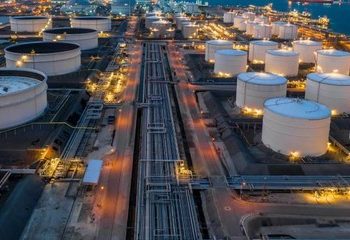 Giá khí đốt tăng theo chiều thẳng đứng, hơn 42% trong một ngày