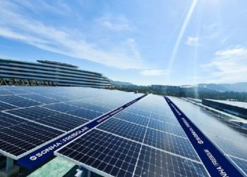 Nghệ An chấp thuận chủ trương đầu tư 2 dự án điện mặt trời trị giá 7.800 tỷ đồng