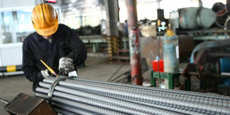 Giá thép tiếp tục tăng mạnh