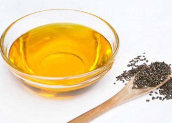 Tác dụng tuyệt vời của dầu hạt chia với làn da