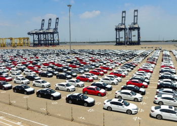 Đầu năm 2022 ô tô nhập khẩu tăng cao kỷ lục