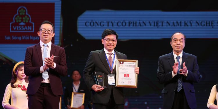 VISSAN vinh dự đón nhận danh hiệu Top 10 Thương hiệu dẫn đầu Việt Nam năm 2022