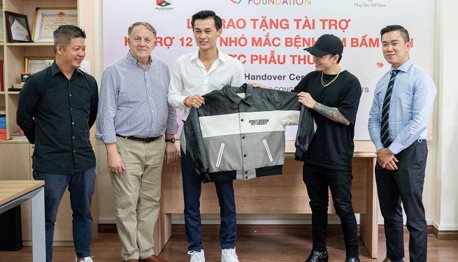 SpaceSpeakers Group và Nghệ sĩ Binz quyên góp giúp cứu sống những trái tim bé nhỏ tiếp thêm sức mạnh cho những gia đình nghèo khó