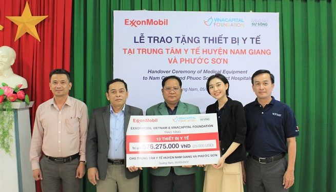 ExxonMobil Việt Nam  trao tặng 13 thiết bị y tế  huyện Nam Giang và Phước Sơn tỉnh Quảng Nam