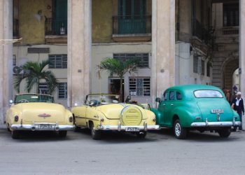 Thiếu xăng dầu, dân Cuba chuyển sang xe điện