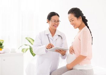 Hậu Covid, đừng quên “áo giáp” miễn dịch khỏe cho mẹ và bé