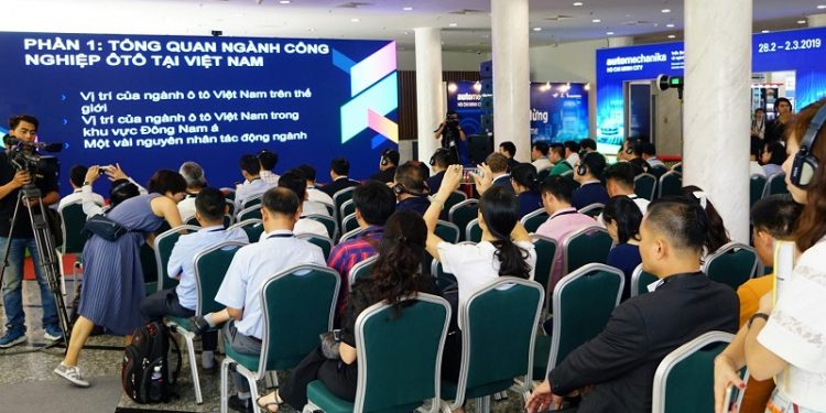 Nền tảng kỹ thuật số V-Connect đồng hành cùng triển lãm Automechanika Tp.HCM 2022