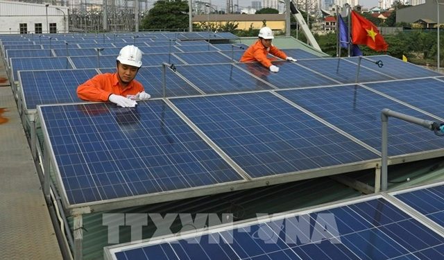 Việt Nam dẫn đầu Đông Nam Á về chuyển đổi sang năng lượng sạch
