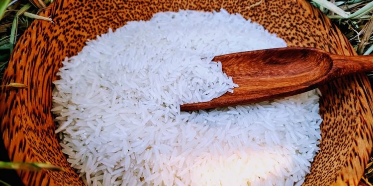 Nhiều khó khăn, xuất khẩu gạo vẫn lạc quan trong 6 tháng cuối năm