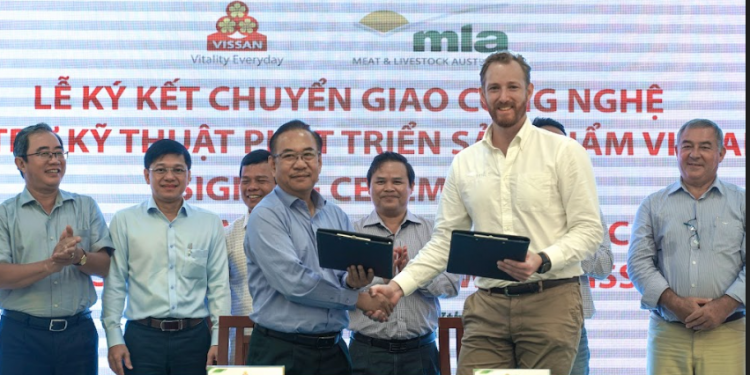 Lễ Ký Kết Chuyển Giao Công Nghệ Hỗ Trợ Kỹ Thuật Phát Triển Sản Phẩm VISSAN Cùng Tổ Chức Thịt Và Gia Súc Úc (MLA)