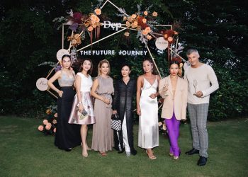 Dàn người đẹp Việt chào đón ngày 20/10 bằng việc ủng hộ Quỹ Nâng Bước Tuổi Thơ