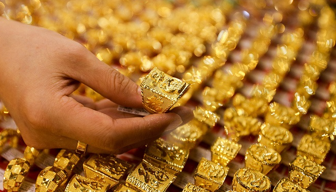 Giá vàng hôm nay 28/11: Cắm đầu giảm ngay từ khi mở cửa
