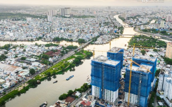 CapitaLand Development giới thiệu dự án De La Sol và chính thức cất nóc DEFINE