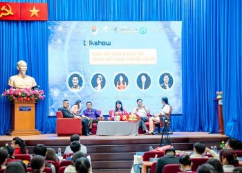 Talkshow “Vòng tay khởi nghiệp trẻ trong bối cảnh chuyển đổi số”