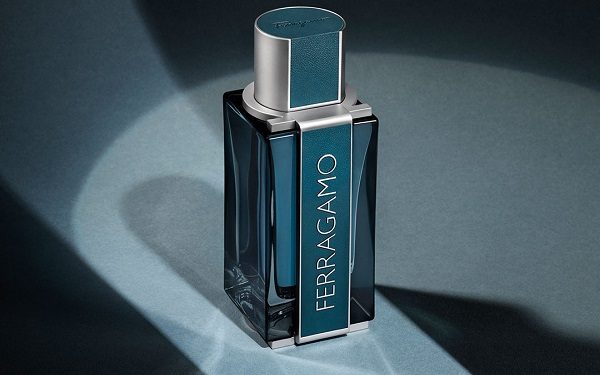 Cùng Salvatore Ferragamo kể câu chuyện của riêng mình