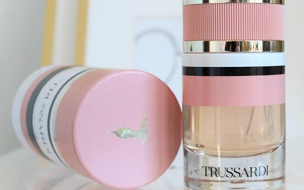 Giải mã kim tự tháp khứu giác ý cùng Trussardi Edp