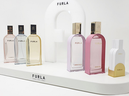 Sắc hương Ý cùng hành trình du hành trong vũ trụ nước hoa của Furla