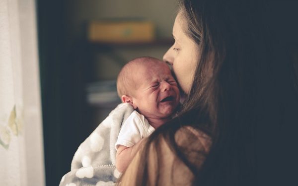 Tôi đã cân bằng lại cuộc sống khi không áp đặt mình phải nuôi con bằng sữa mẹ