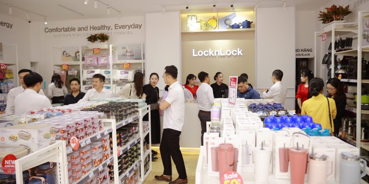 LocknLock khai trương cửa hàng nhượng quyền thứ 12 tại Hà Tĩnh