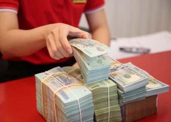 Loạt ngân hàng MB, HDBank, SHB, OCB làm ăn thế nào trong nửa đầu năm?