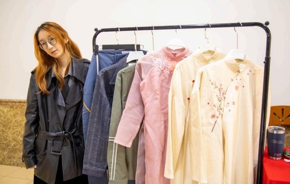 Eco-Chic: Lần đầu tiên workshop thời trang bền vững có mặt tại Đại học Kinh tế Quốc Dân