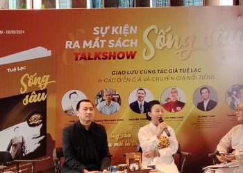 Ra mắt sách’ Sống Sâu’