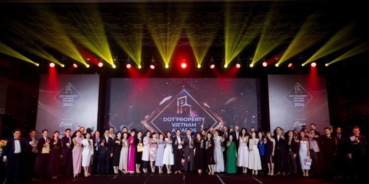 Giải thưởng BĐS Dot Property Vietnam Awards 2024 tiếp lửa cho doanh nghiệp trên hành trình xây dựng nền móng cho chu kỳ mới của BĐS Việt Nam