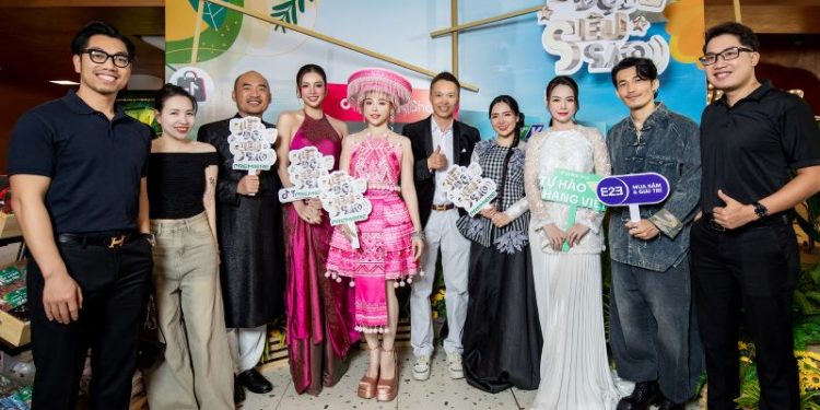 Tiến Luật, Lan Ngọc, Tiểu Vy cùng dàn sao hóa thân ”tiểu thương”, quảng bá văn hóa và nông sản Việt qua “Biệt Đội Siêu Sao”