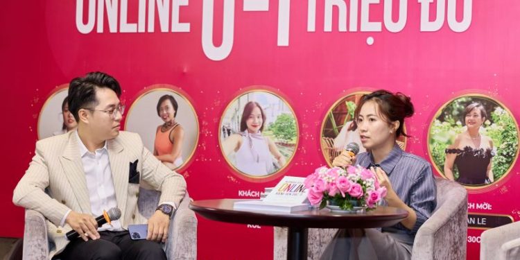 Ra mắt  sách  “Kinh doanh online kiếm tiền bạc tỉ” mang đến công thức đột phá cho bất kỳ ai mong muốn chiếm lĩnh thị trường trực tuyến