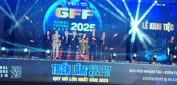 Gala Lễ trao học bổng du học tinh hoa-Lễ trải Thảm đỏ đón nhân tài du học