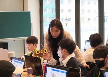 AsomeIT Triển Khai Chương Trình Dạy Thử 3 Ngày – Khơi Nguồn Đam Mê STEM Cho Học Sinh Tiểu Học