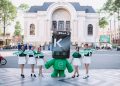 Bỏ lối mòn quảng cáo, KBank tung mascot khuấy đảo từ phố phường đến newfeed