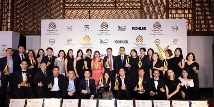 CapitaLand Development được vinh danh “Nhà phát triển bất động sản xuất sắc” cùng 10 hạng mục tại Giải thưởng Bất động sản Việt Nam PropertyGuru 2025