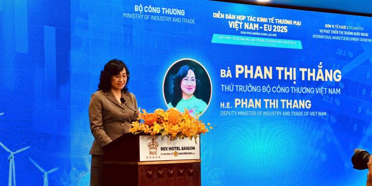 Diễn đàn hợp tác kinh tế thương mại Việt Nam EU năm 2025“Khai phá những xung lực mới”