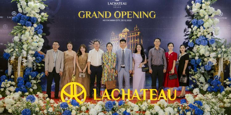 Khách sạn LaChateau kết hợp giữa kiến trúc Pháp điểm đến cho du khách tại TP.HCM