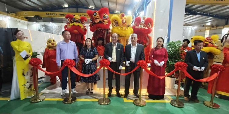 Ra mắt Trung tâm phân phối và dịch vụ phía Nam của Royal Sintered Stone: góp phần thúc đẩy thị trường vật liệu Việt Nam phát triển theo hướng hiện đại và hội nhập