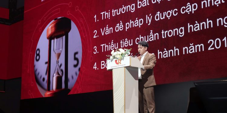 Chuẩn hóa lực lượng môi giới bất động sản hướng tới một thị trường an toàn chuyên nghiệp và phát triển ổn định