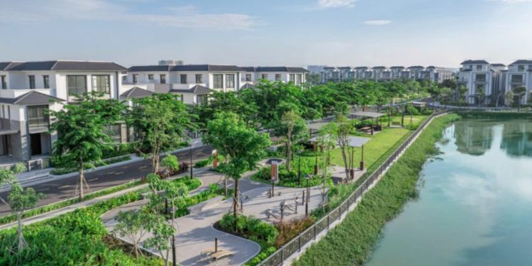 Khang Điền (KDH) bàn giao sổ hồng khu thấp tầng Gladia by the Waters, động thổ phân khu cao tầng, mục tiêu lợi nhuận tăng gấp đôi trong năm 2026