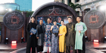 Johnny Trí Nguyễn trở lại màn ảnh Việt “Hộ linh tráng sĩ – Bí ẩn mộ vua Đinh”