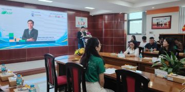 Ra mắt và Bàn giao phần mềm: Dự án Đồng hành cùng em